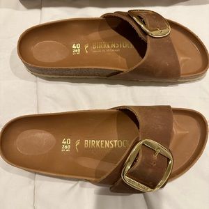 Birkenstock Madrid Big Buckle Slide Sandal.  Size 40